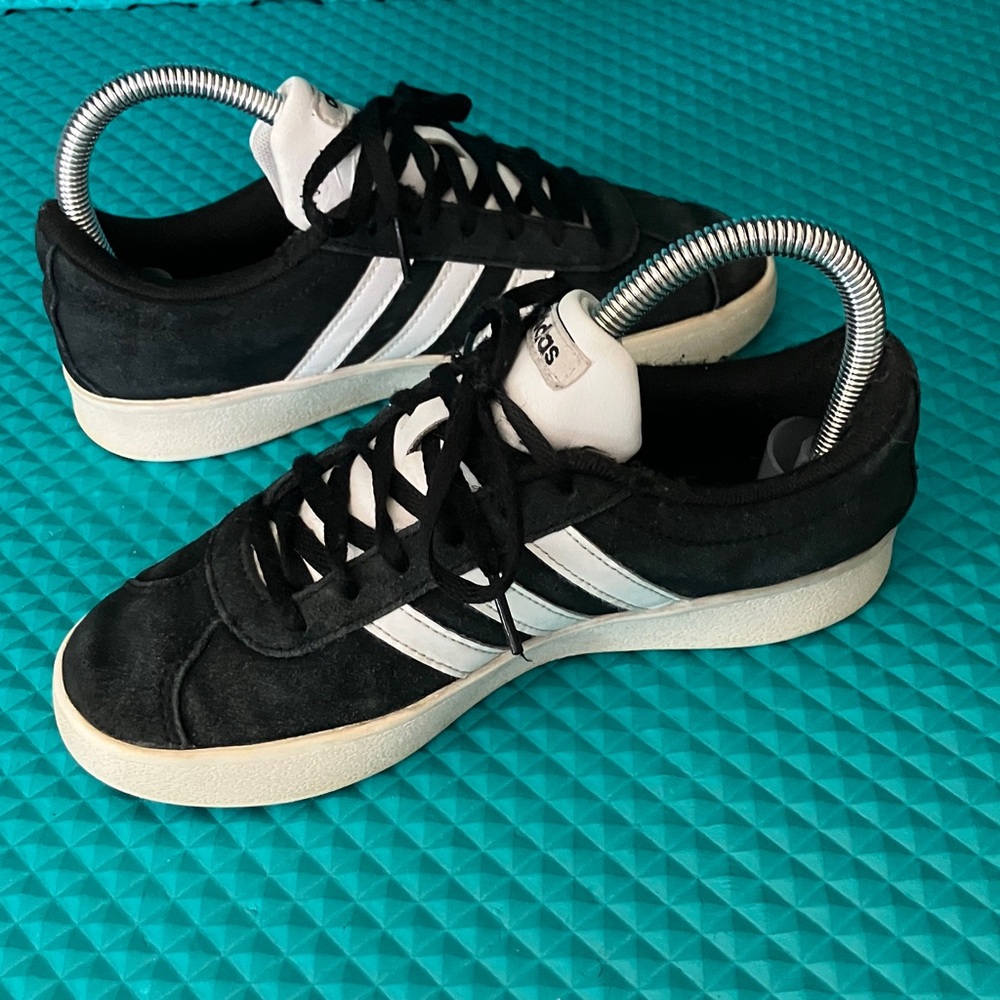 ADIDAS Kids' VL Court 3.0 Black Suede Sneakers | 3.5